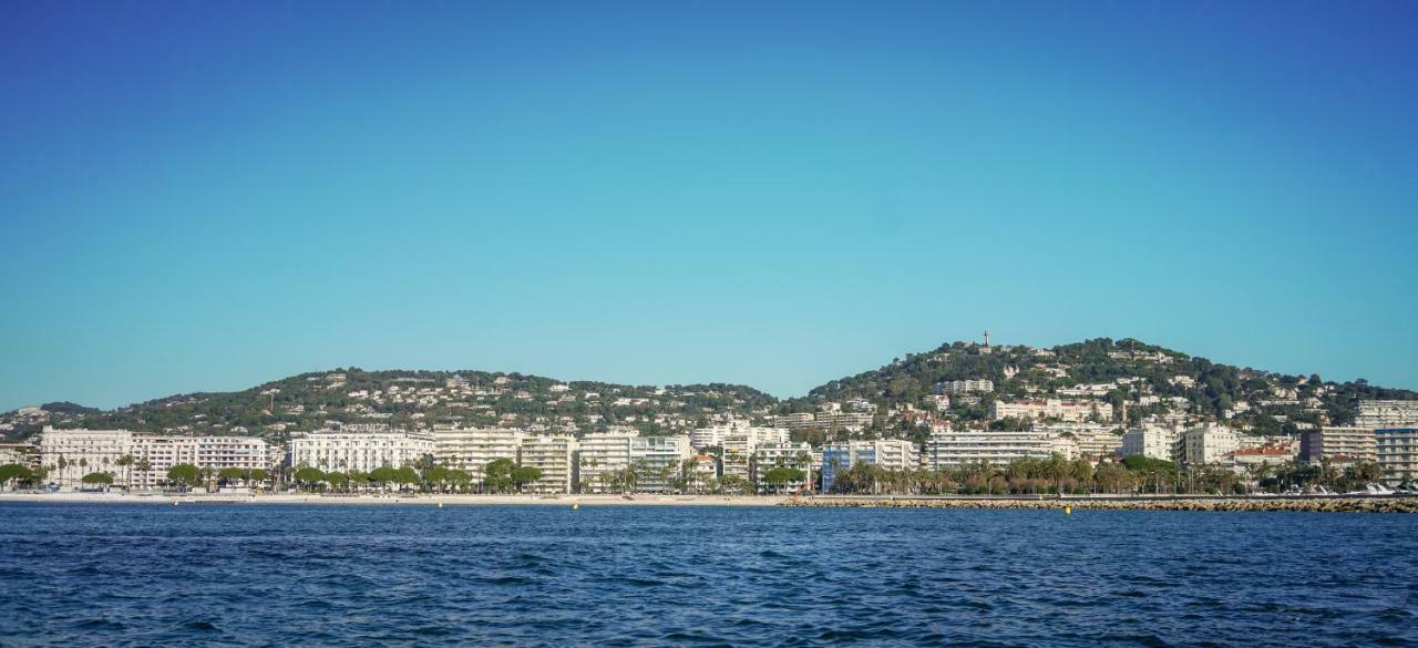 Blvd De La Croisette 82A, Cannes, La Reale Exterior photo